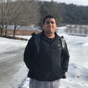 Meet your Posher, Mohamed